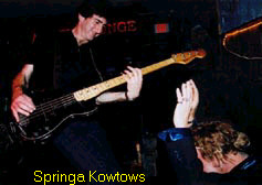 Springa Kowtows