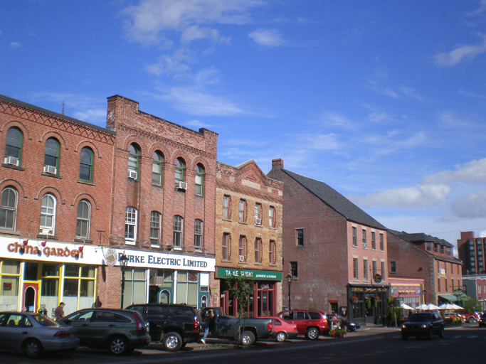 B2charlDowntown.jpg 353.44 K