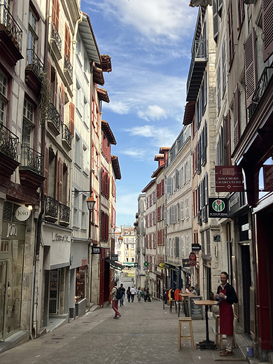 Bayonne