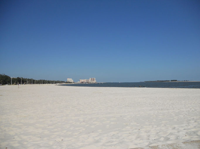 G7beachBiloxi.JPG 41.52 K