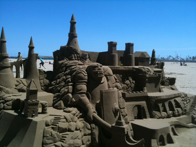 B95sandcastle.JPG 95.84 K